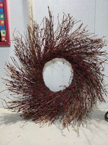 24" Berry Twig Wreath
