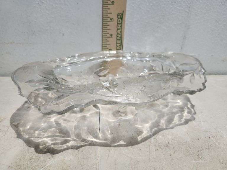 Footed Etched Glass Bowl 9.5''X6.5''X2.5''