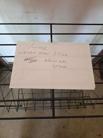 Vtg Metal 3 Tier Album stand