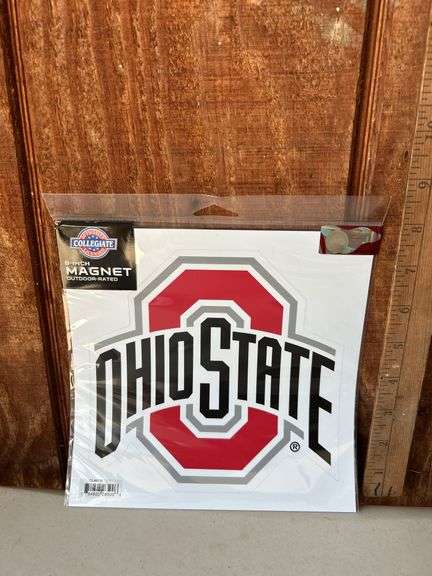 Ohio State 8" Magnet Outdoor-Rated Offically Collegiate Licensed