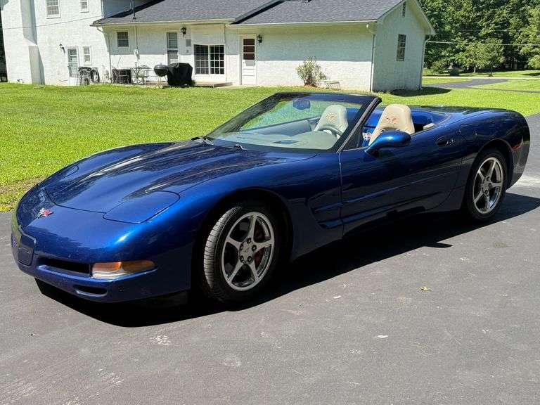 2004 Chevy Corvette-89,453 Miles