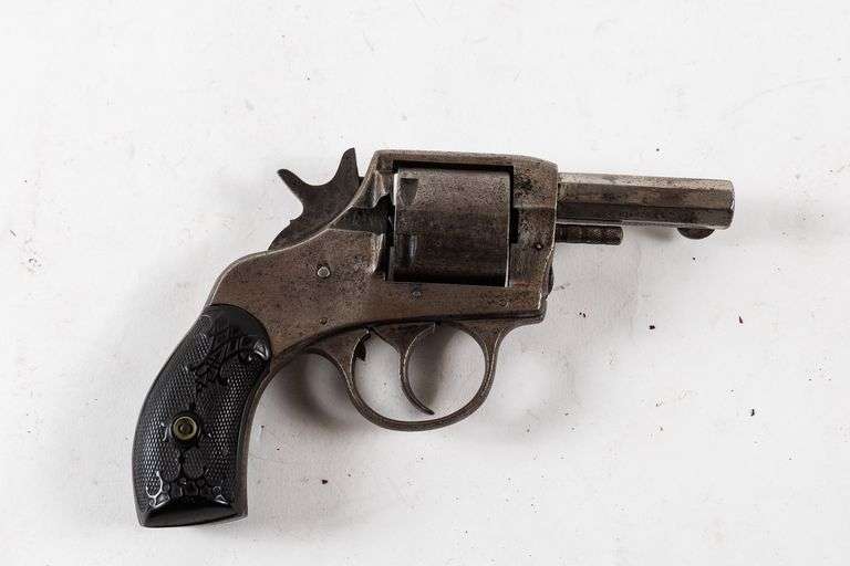 H&R Victor 32 .38 Special Revolver