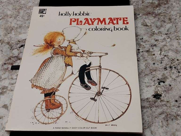 1976 Holly Hobbie “Playmate” Coloring Book – Rand McNally