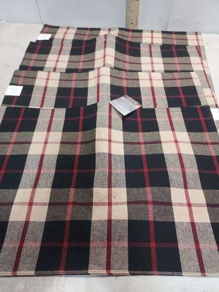 4 Middleton Home Placemats 13X19"