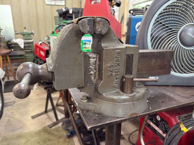 Rock Island Vise