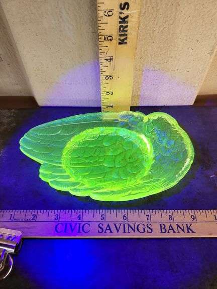 Yellow Uranium Glass Parrot Dish 9"X 5"X1"