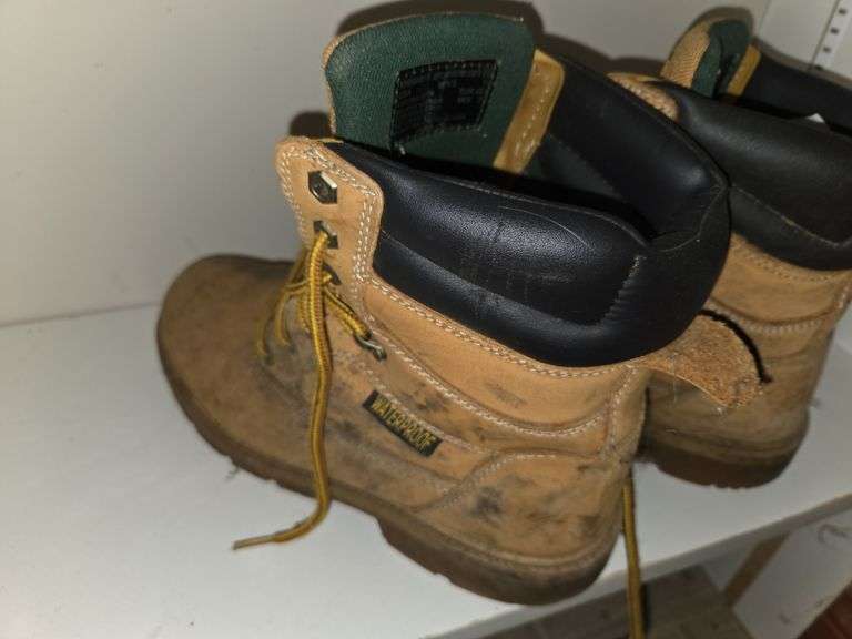 Size 11 waterproof boots