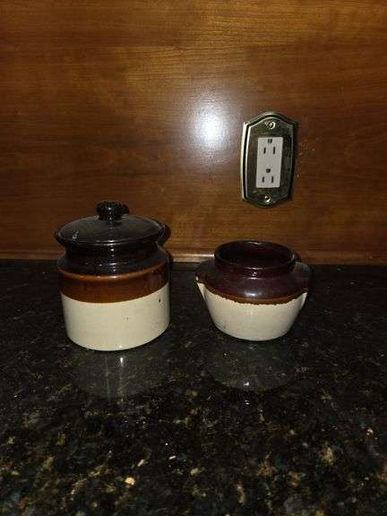 2 Crocks