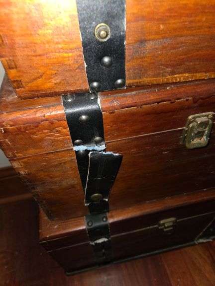 3 wooden storage boxes