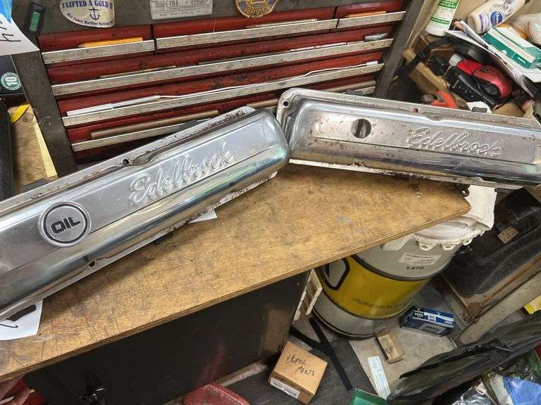 Edelbrock Valve Cover
