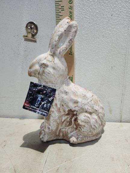 Red Clay Sitting Rabbit Shea's Wildflower Company 6''X4''X10''
