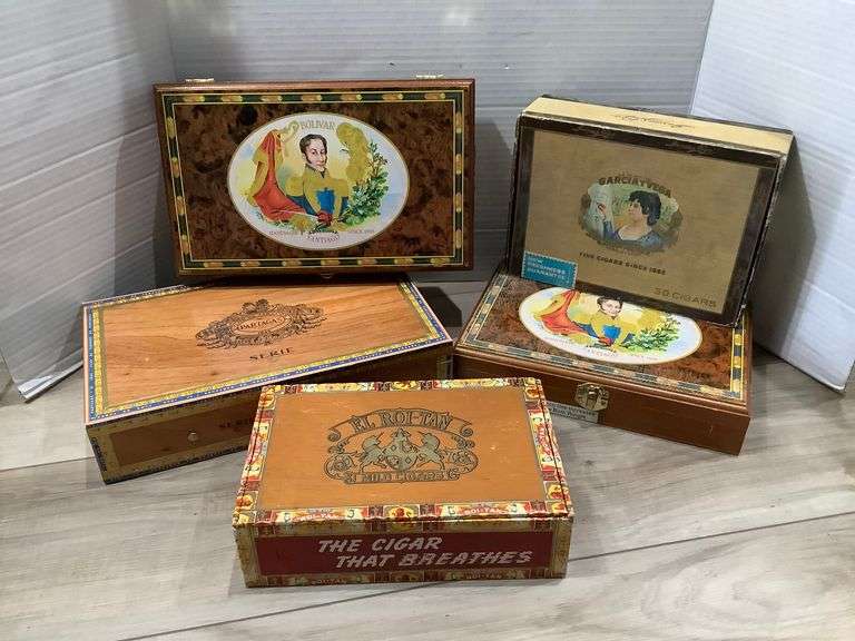 Cigar Box Assortment