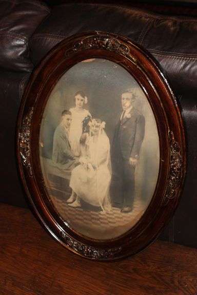 Antique Framed Wedding Portrait – Oval Convex Glass