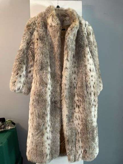 3/4 Length Faux Fur