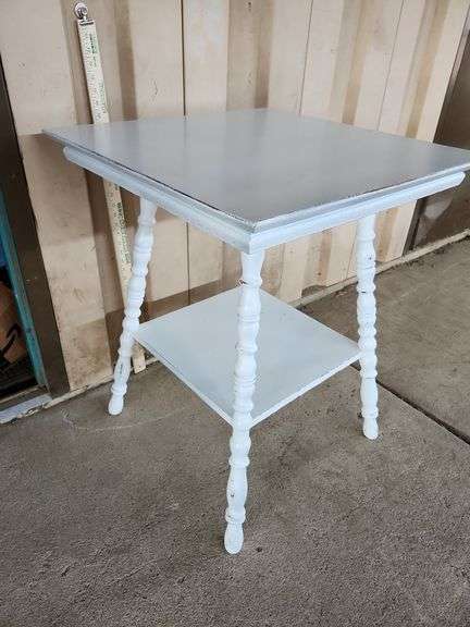 Accent Table 29"X24"X24"