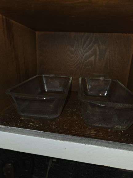 Pyrex pieces