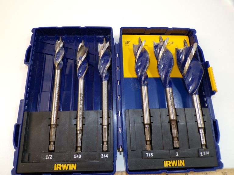 Set of Irwin Drill Bits With Case.