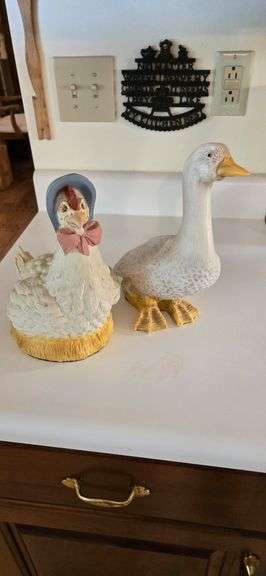 Hen and Duck figurines