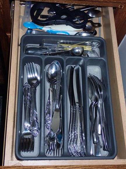 Cleanout rights to Silverware drawer