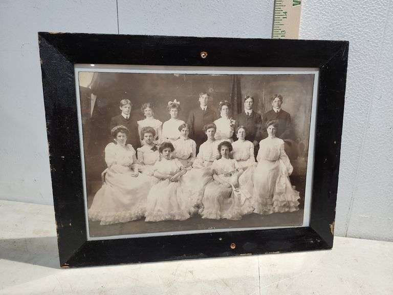Cracker Barrel Wall Picture Has Screw Holes In Frame & Metal Tag 12.5''X16.5''