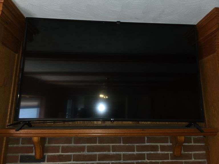 65in LG Smart TV