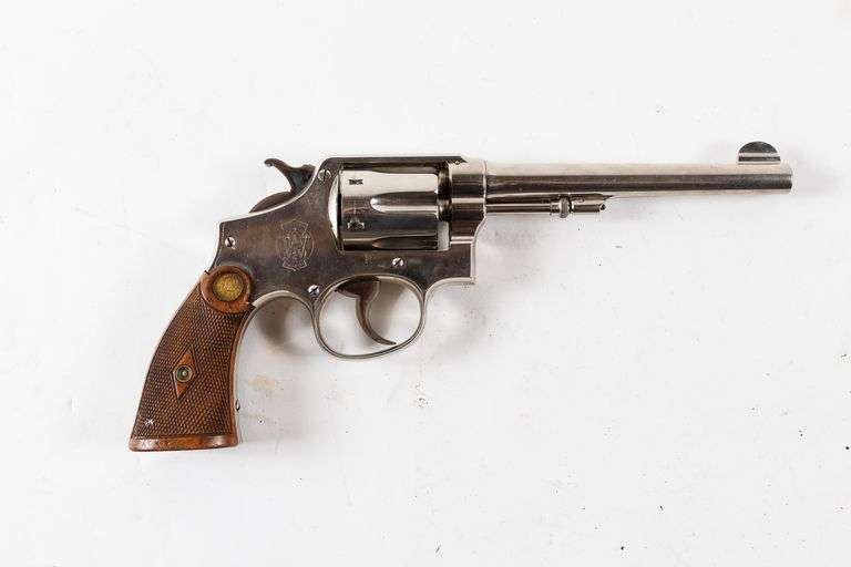Smith & Wesson M&P Nickel Revolver .38 Special