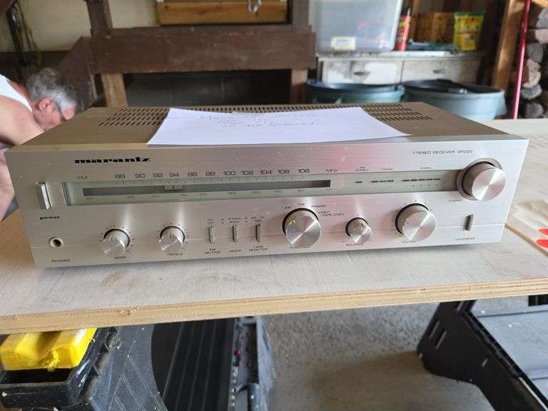 MARANTZ SR-220 EQ-20 Vintage Stereo Receiver
