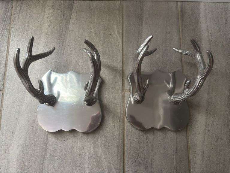 Deer Antler Decor/Coat/Hat Rack