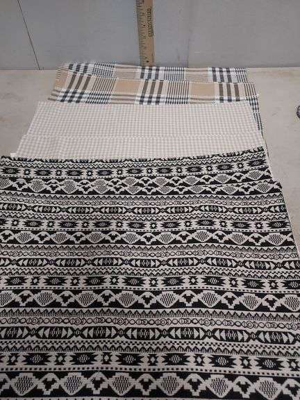 2 Ikat Placemats, 2 Tan Checker And 2 Middleton Home Placemats
