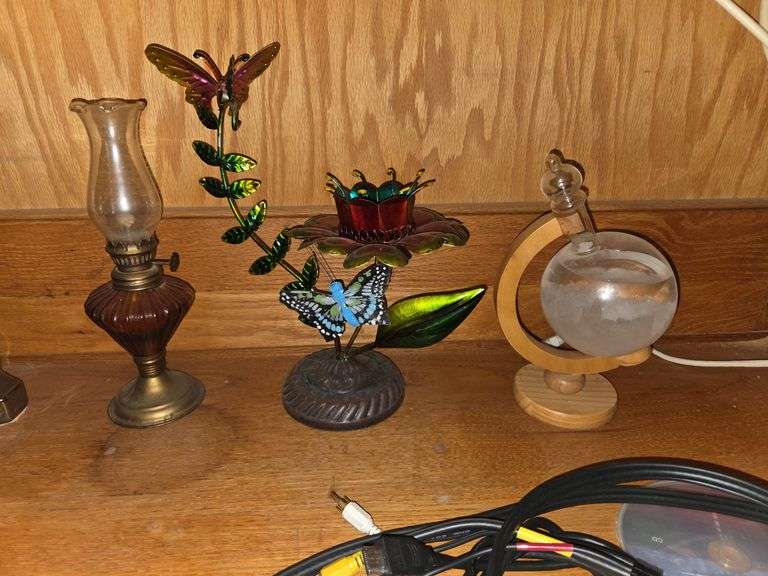 Mini oil lamp, butterfly candle holder