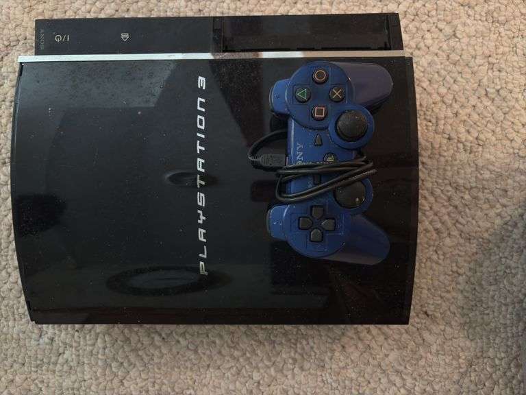 Playstation 3 w/ remote & games