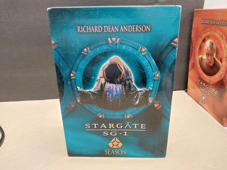 Stargate SG-1: Season 7 DVD Box Set - Richard Dean Anderson
