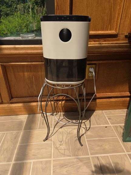dehumidifier and plant stand