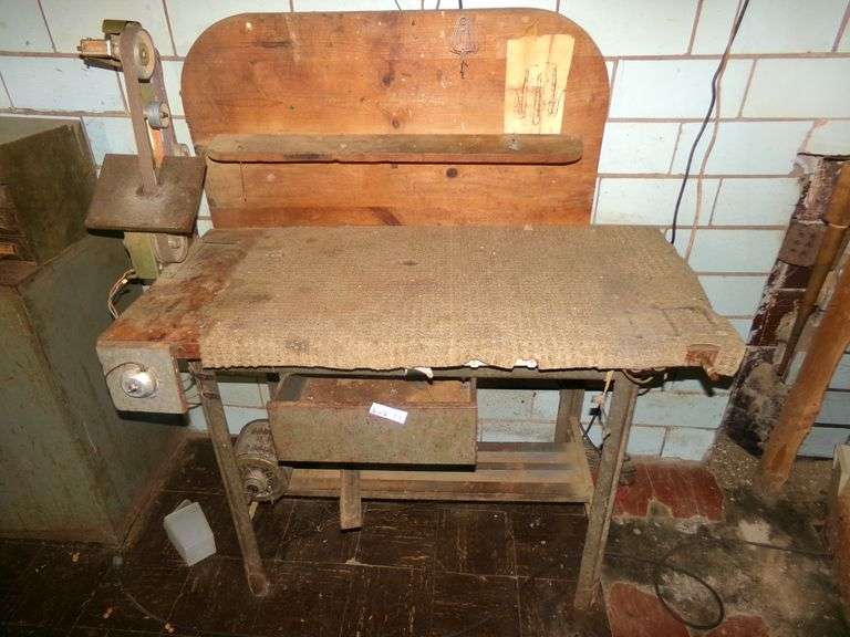 Work Bench w/ Belt Sander