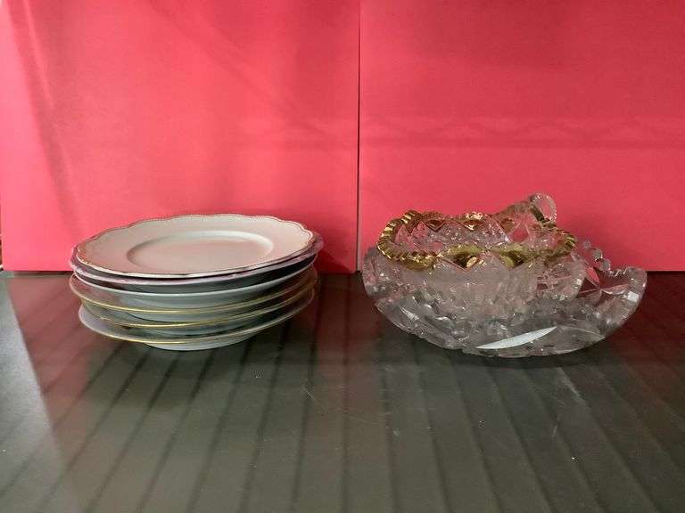 More Plate Assortment