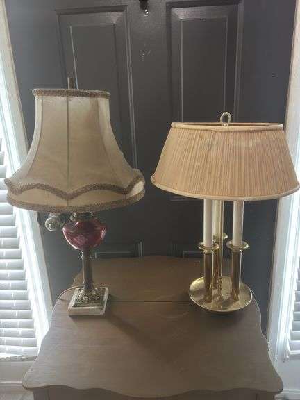 2 Vintage Lamps