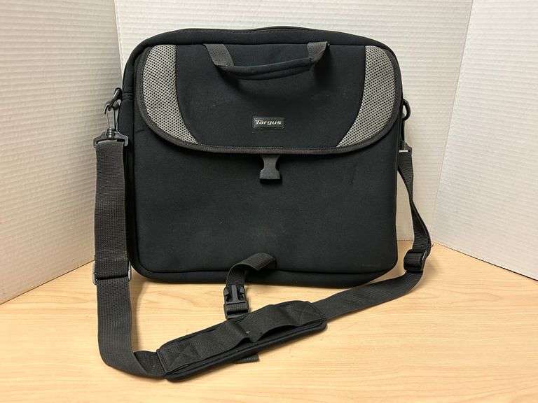 Targus Black Laptop Bag with Shoulder Strap