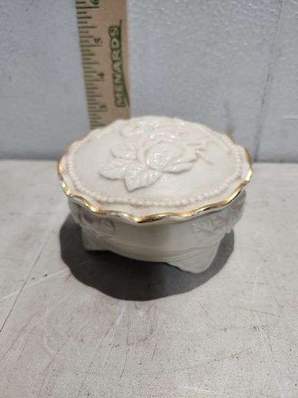 Gold Trimmed Rose Trinket Box 5''X5''2''