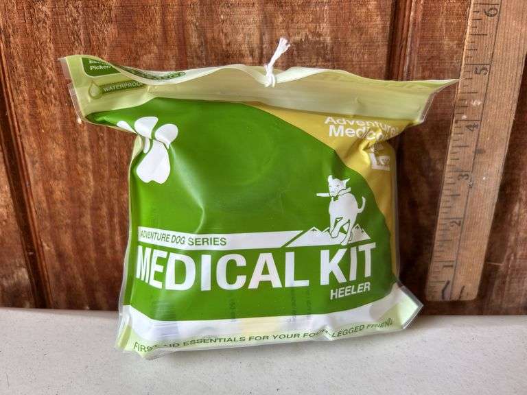Adventures Dog Series Medical Kit Heeler Unopened