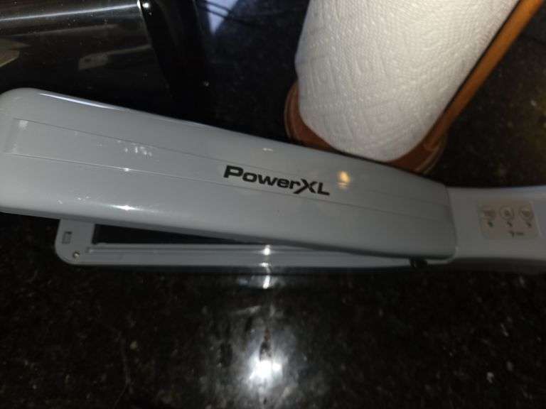 Towel holder, toaster, salt & pepper