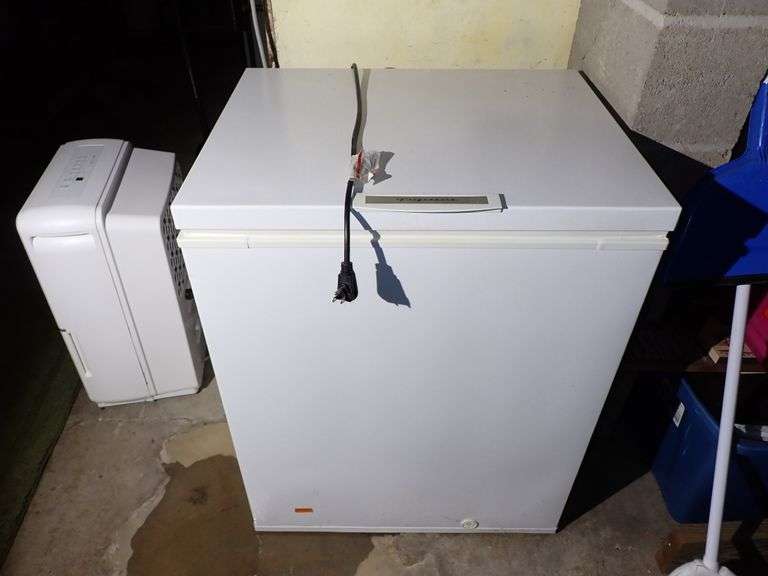 Working Frigidaire Standing Freezer