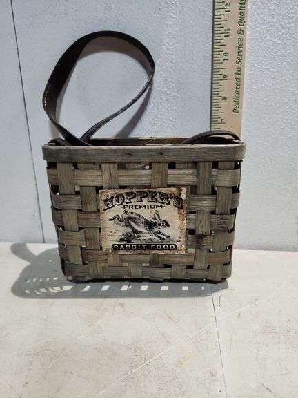 DNS Designs Hopper's Premium Rabbit Food Basket Wall Decor 6''X8''X4.5''