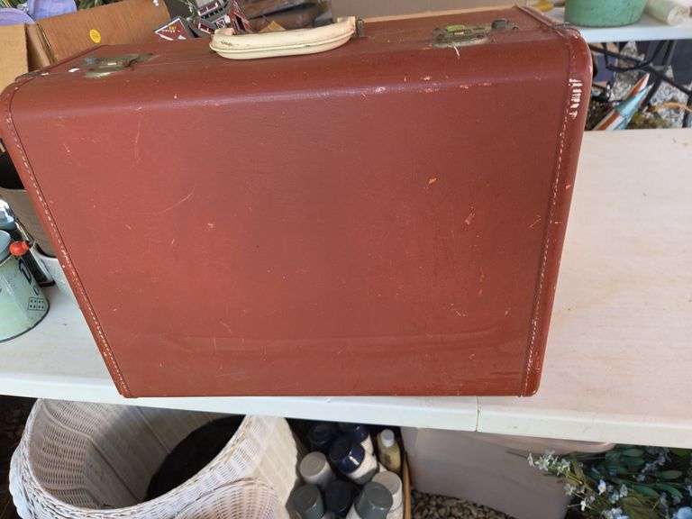 Vtg Suitcase