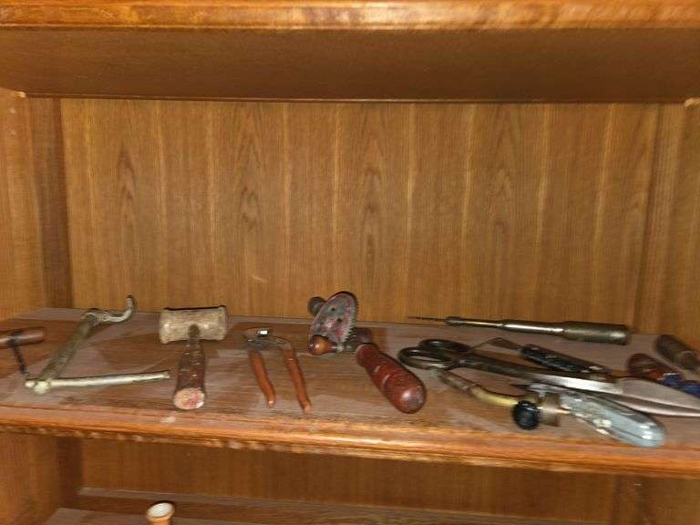Variety of vtg tools