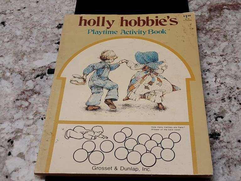 Holly Hobbie’s Playtime Activity Book – Grosset & Dunlap