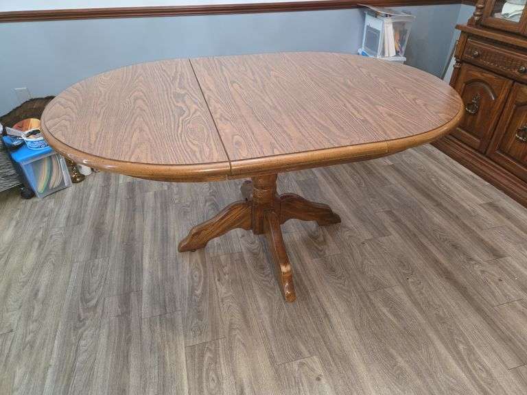 Oval Dining Room Table