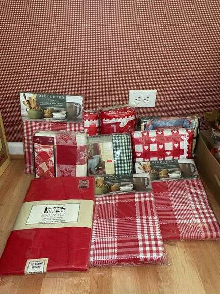 Tablecloths & More