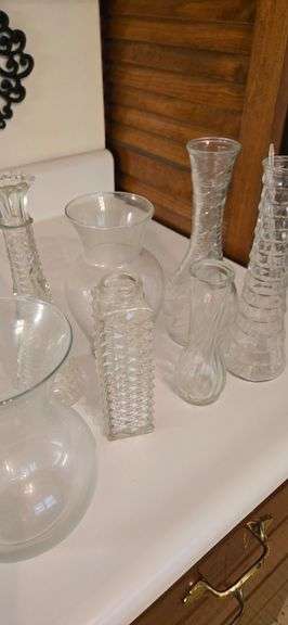 Clear flower vases 8pcs.