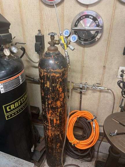 Nitrogen Air Tank