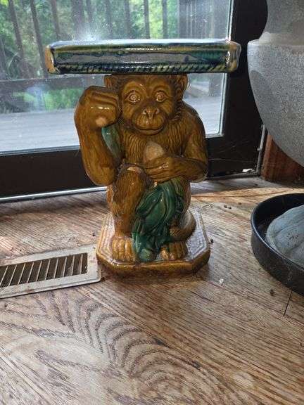Plant stand and pot